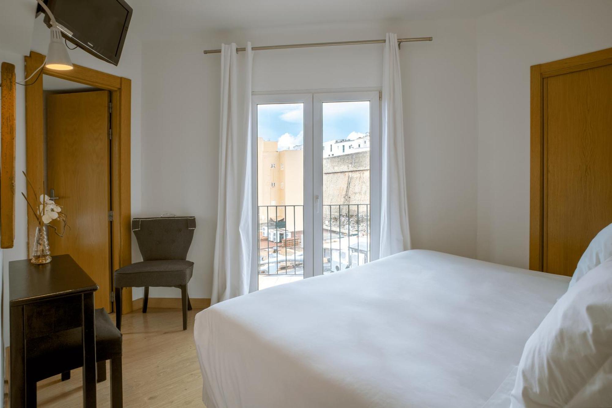 Hostal Parque Ibiza Εξωτερικό φωτογραφία
