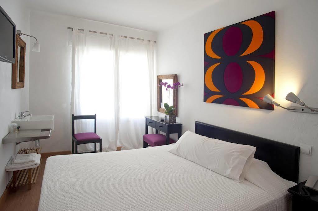 Hostal Parque Ibiza Εξωτερικό φωτογραφία