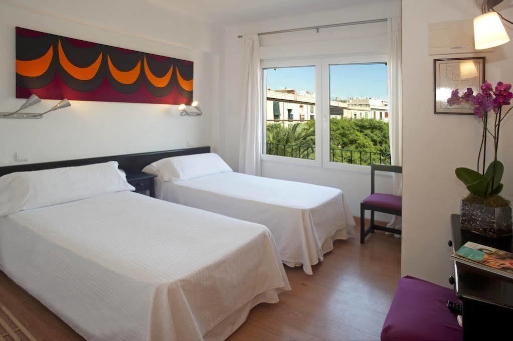 Hostal Parque Ibiza Εξωτερικό φωτογραφία